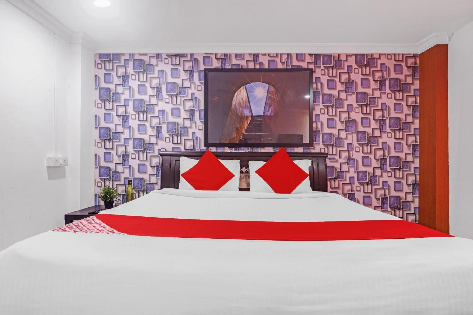 היידראבד Hotel O New Lakeview Palace מראה חיצוני תמונה